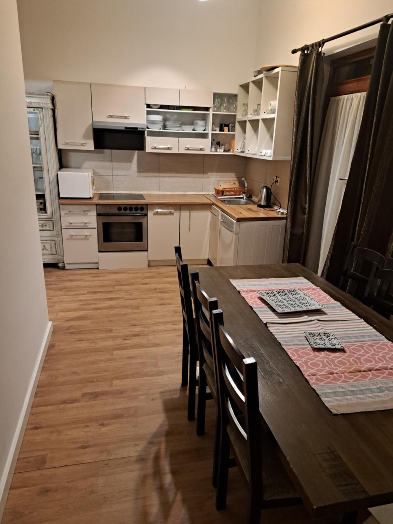 Apartman Zuki Загреб Экстерьер фото