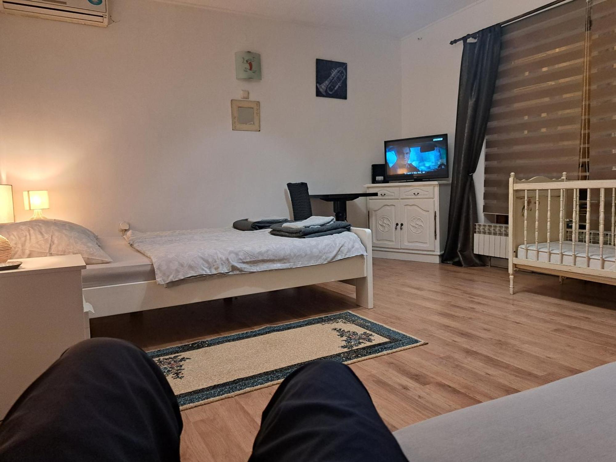 Apartman Zuki Загреб Экстерьер фото